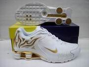 wholesaleshoescn        wholesalesneakercn