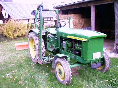 John-Deere 300/ Hydraulic system.