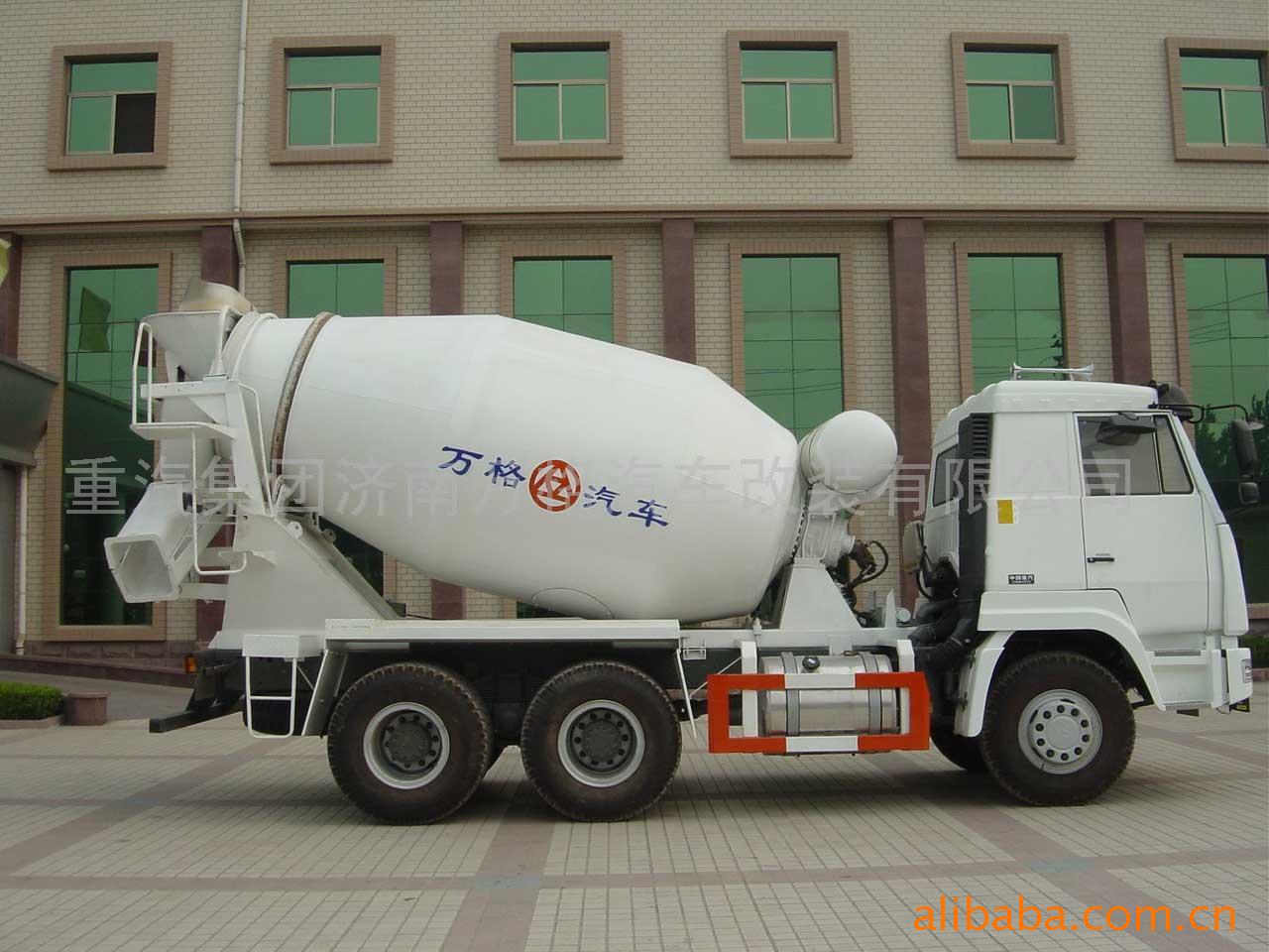 concrete mixer truck