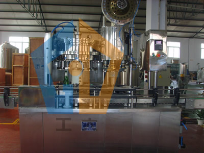 Bottle pressure for filling gland