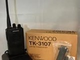 جهاز لاسلكي ماركة Kenwood عالي الجودة