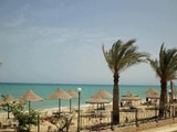 شاليه للبيع علي البحر ارضي بحديقه سيدي عبد الرحمن