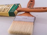 Yesil paint brush painting tools