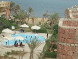 شاليه للبيع بهوليداى فيو السخنه بمقدم يبدا من 102 الف ج
