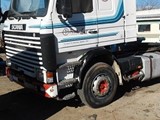 للبيع شاحنة SCANIA 113 360