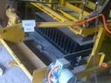 ماكينه تصنيع طوب اسمنتى مفرغ ومصمط