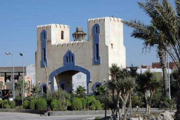 عايز تصيف شاليه فيلا 200ج يومى بأجمل قرى  .