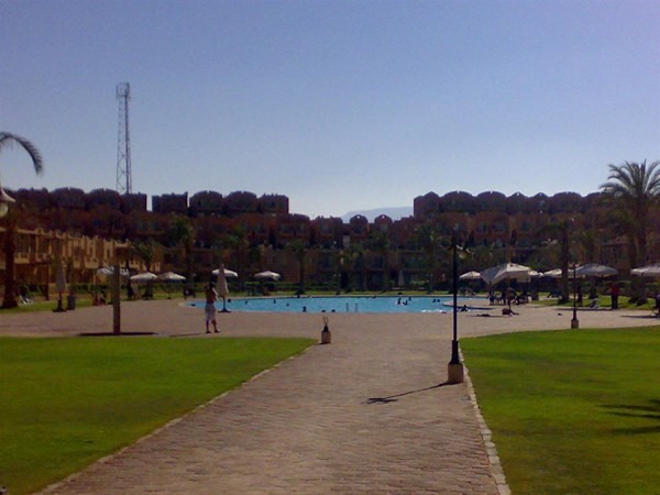 شالية للايجار العين السخنة اليوم 400 جنية  .