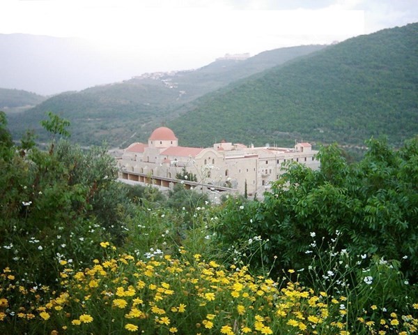 Fluery luxury organic cosmetics products .