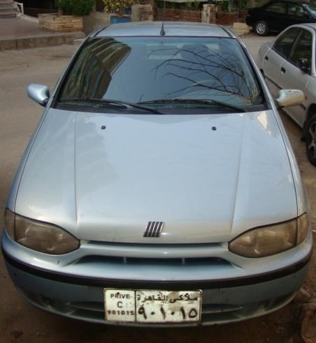 سيارة فيات سيينا 2002 للبيع