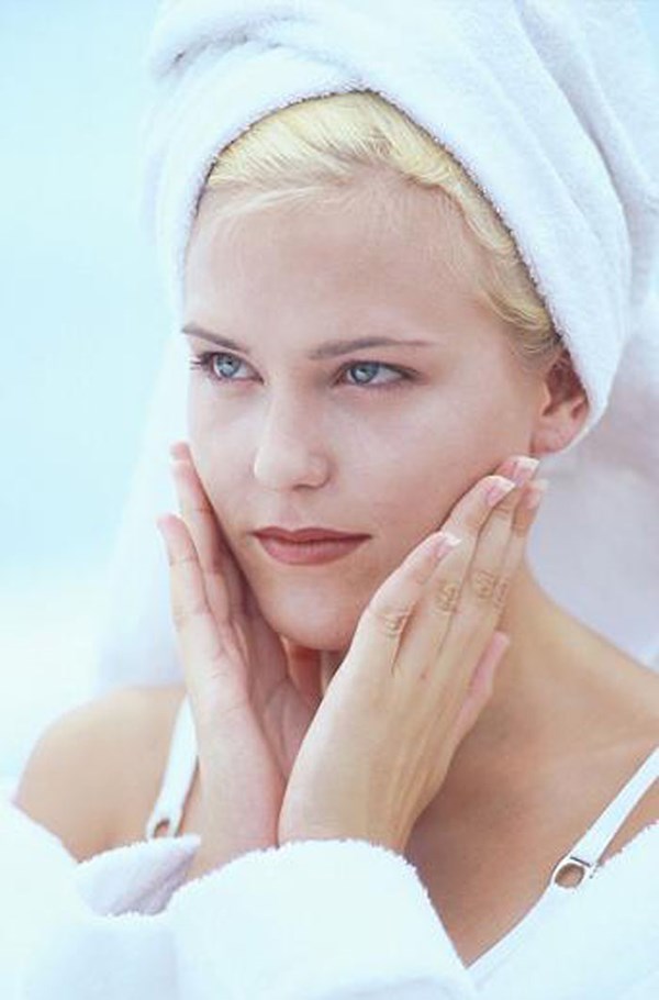 مطلوب ممول .