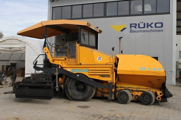 فنشر اسفلت ديماج DEMAG Wheel finisher DF 115 P