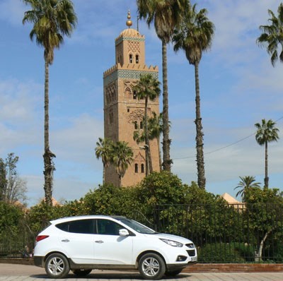 سيارات فاخرة للايجار بمدينة مراكش السياحية