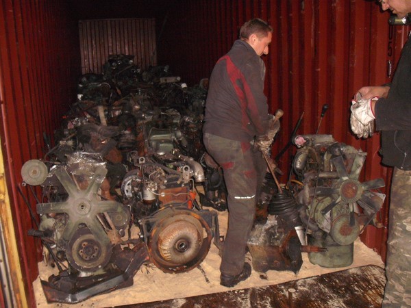 قطع غيار الشاحنات المستعملة مارسيدس مان سكانيا فولفو