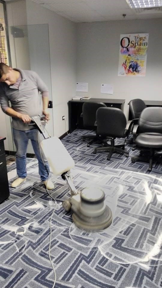 شركة نظافة بعد التشطيبات .