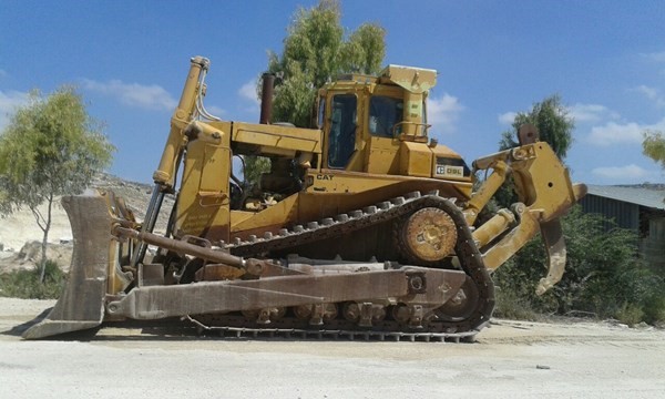 Caterpillar D9L CAT Bulldozer