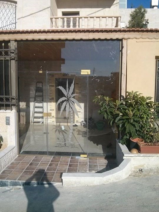 زجاج سيكوريت في الاردن