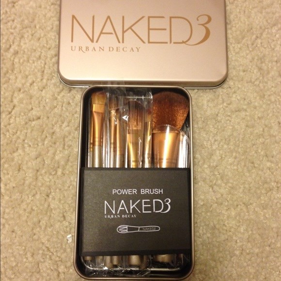 فراشي naked 3 للبيع جمله ومفرق