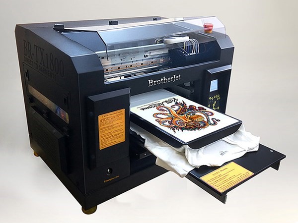 ماكينة الطباعة المباشرة على الملابس والمنسوجات فاتح غامق
