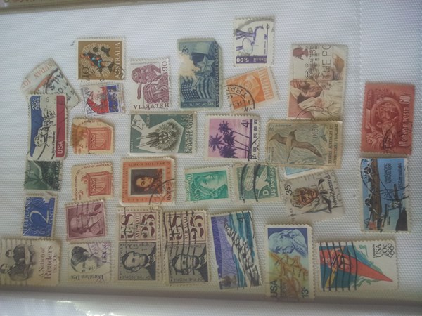 طوابع للبيع لسعر الانسب .