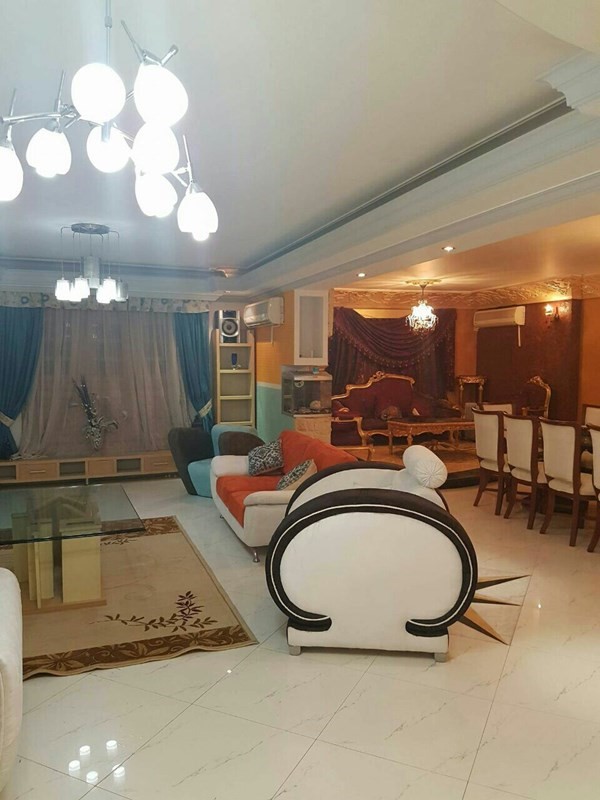 شقة مفروشة 280م للايجار بجوار النادي الأهلي