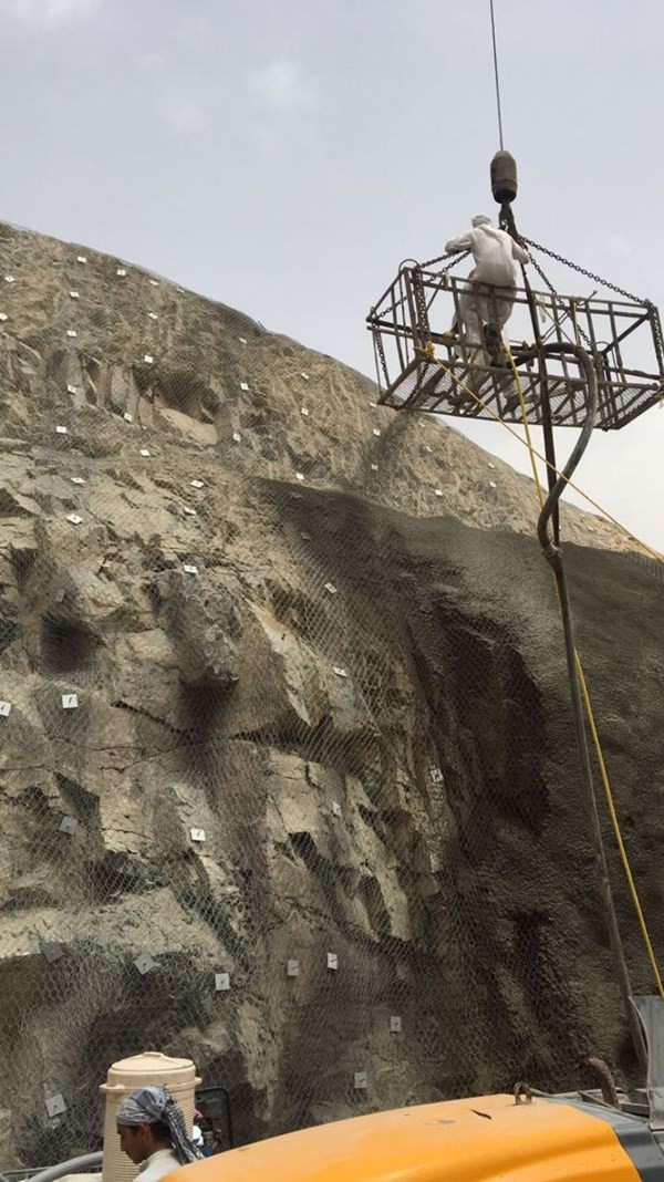 متخصصين في اعمال شوت كريت الخرسانة المقذوفة الجبال Shotcrete