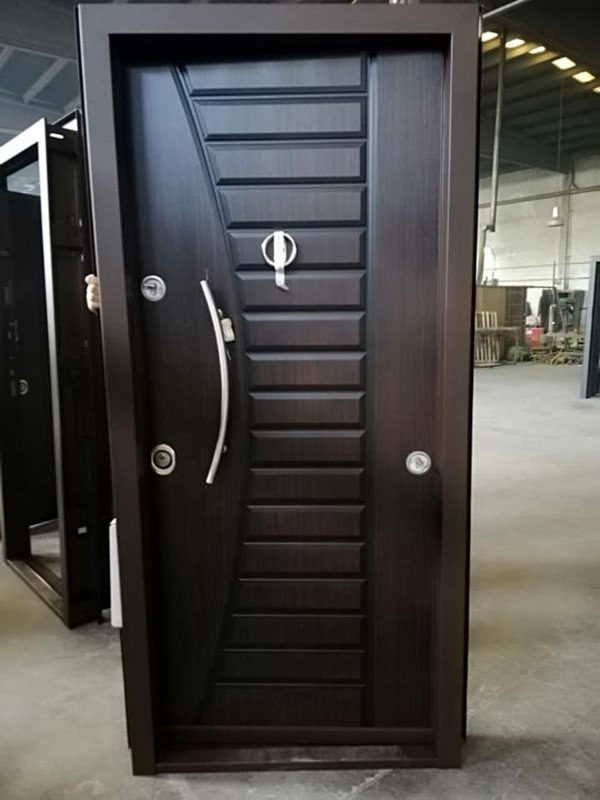 Uygun Steel Doors للأبواب الداخلية والخارجية في تركيا