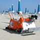 ماكينة تنظيف الشواطئ